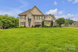 604 Gwendolyn Ct, Granite Falls, NC 28630 - Photo 1