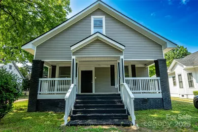 112 Hampton Street, Chester, SC 29706 - Photo 1