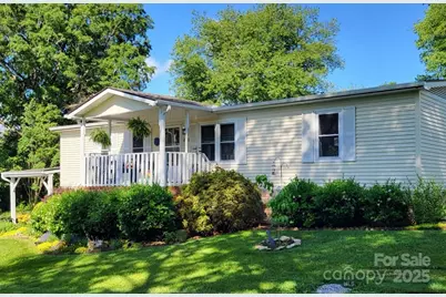 101 Cumberland Drive, Hendersonville, NC 28792 - Photo 1