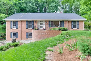 6626 Rocky Falls Rd, Charlotte, NC 28211 - Photo 1