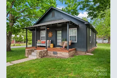 291 Camelot Drive, Waynesville, NC 28786 - Photo 1