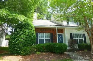 9139 Charminster Ct, Charlotte, NC 28269 - Photo 1