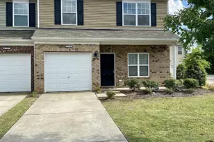 4704 Pepperstone Ln, Charlotte, NC 28269 - Photo 1