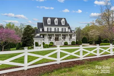 735 Davidson Run Lane, Davidson, NC 28036 - Photo 1