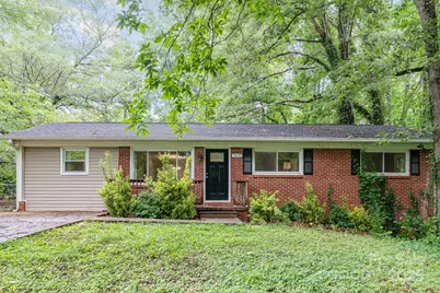 205 E Cleveland Avenue, Bessemer City, NC 28016 - Photo 1