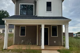 804 3rd St Pl SW, Hickory, NC 28602 - Photo 1