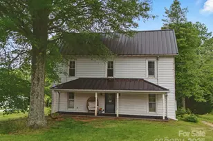 828 N Main St, Mount Pleasant, NC 28124 - Photo 1