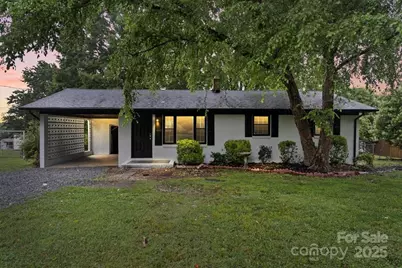 818 Stowe Lane, Gastonia, NC 28056 - Photo 1