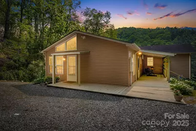 2763 Crabtree Road, Spruce Pine, NC 28777 - Photo 1