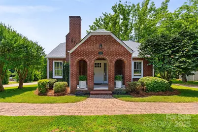 1302 E Rutherford Street, Landrum, SC 29356 - Photo 1