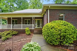 7725 Whitmire Ln, Mint Hill, NC 28227 - Photo 1