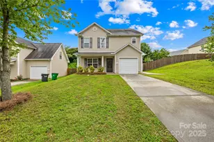 1023 Valley Ridge Rd, Charlotte, NC 28214 - Photo 1