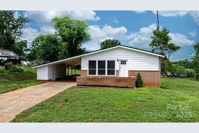 303 Ramsey Street, Morganton, NC 28655 - Photo 1