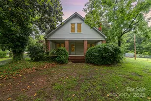 520 Eastwood Park Cir, Albemarle, NC 28001 - Photo 1