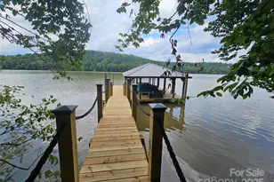 346 Settings Blvd, Valdese, NC 28690 - Photo 1