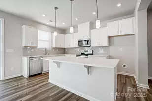 2470 Hedgecliff Rd, Kannapolis, NC 28025 - Photo 1