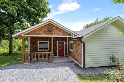 111 Altamahaw Avenue, Black Mountain, NC 28711 - Photo 1