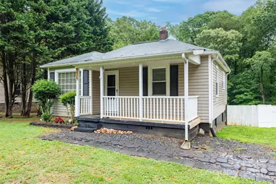 1036 20th Street NE, Hickory, NC 28601 - Photo 1