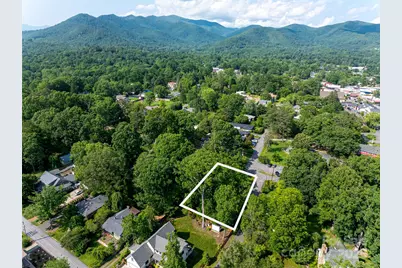 110 Border Street, Black Mountain, NC 28711 - Photo 1