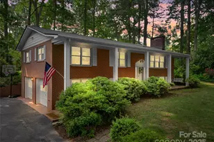 251 Sherwood Ln, Hendersonville, NC 28791 - Photo 1