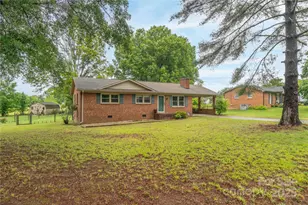 166 Stephanie Dr, Lexington, NC 27295 - Photo 1