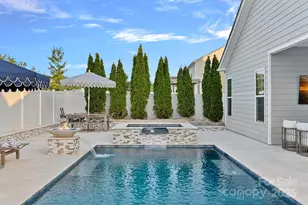 12615 ES Draper Dr, Huntersville, NC 28078 - Photo 1