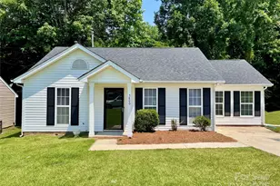 5800 Silver Eagle Dr, Charlotte, NC 28214 - Photo 1