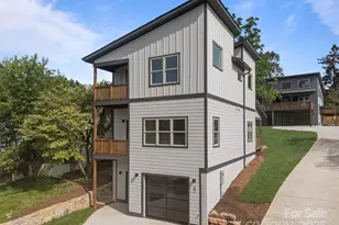 32 Woodrow Ave, Asheville, NC 28801 - Photo 1