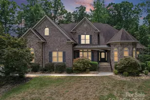 3925 Hounslow Ln, Harrisburg, NC 28075 - Photo 1