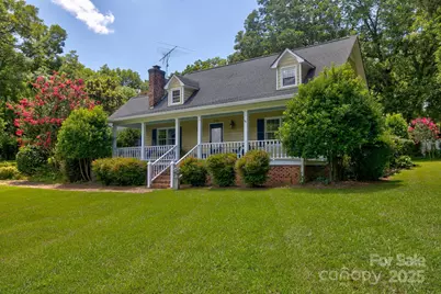 205 N Lee Street, Jefferson, SC 29718 - Photo 1