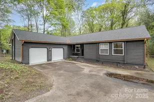 6618 Lakeside Dr, Charlotte, NC 28215 - Photo 1