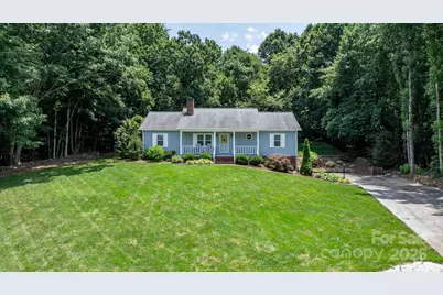 4007 Black Oak Road, Hickory, NC 28602 - Photo 1
