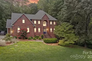4644 Snow Dr, Harrisburg, NC 28075 - Photo 1