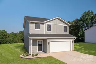 823 32nd St NE, Conover, NC 28613 - Photo 1