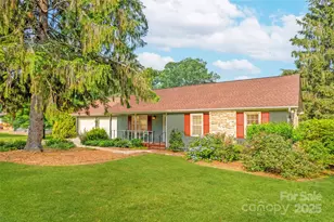 235 Lyndale Rd, Hendersonville, NC 28739 - Photo 1