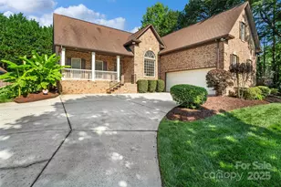3831 Riceland Pl, Charlotte, NC 28216 - Photo 1