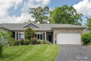 12 Country Meadows Ln, Hendersonville, NC 28792 - Photo 1