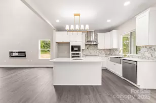 1471 Marshbrooke Ln, Catawba, NC 28609 - Photo 1