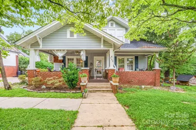 153 S Center Street, Taylorsville, NC 28681 - Photo 1