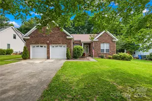 256 Rose St, Mooresville, NC 28117 - Photo 1