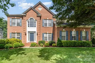 1002 Hollyhedge Ln, Indian Trail, NC 28079 - Photo 1