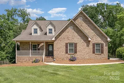 135 Oak Creek Drive, Rockwell, NC 28138 - Photo 1