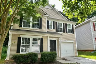 2927 Meadow Knoll Dr, Charlotte, NC 28269 - Photo 1