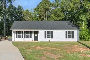 5554 Hillsdale Dr, Fort Lawn, SC 29714 - Photo 1