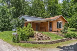 157 Evergreen Cir, Waynesville, NC 28786 - Photo 1