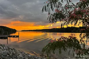 2926 E Paradise Hbr Dr, Connelly Springs, NC 28612 - Photo 1