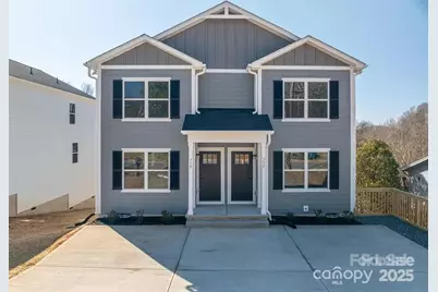 709 7th Avenue SW, Hickory, NC 28602 - Photo 1