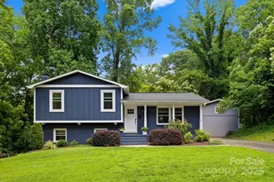 6733 Candlewood Dr, Charlotte, NC 28210 - Photo 1