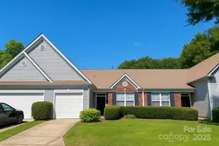 4454 Glenlea Commons Dr, Charlotte, NC 28216 - Photo 1