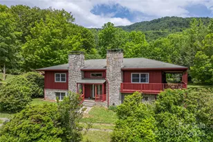100 Bird Creek Dr, Waynesville, NC 28786 - Photo 1